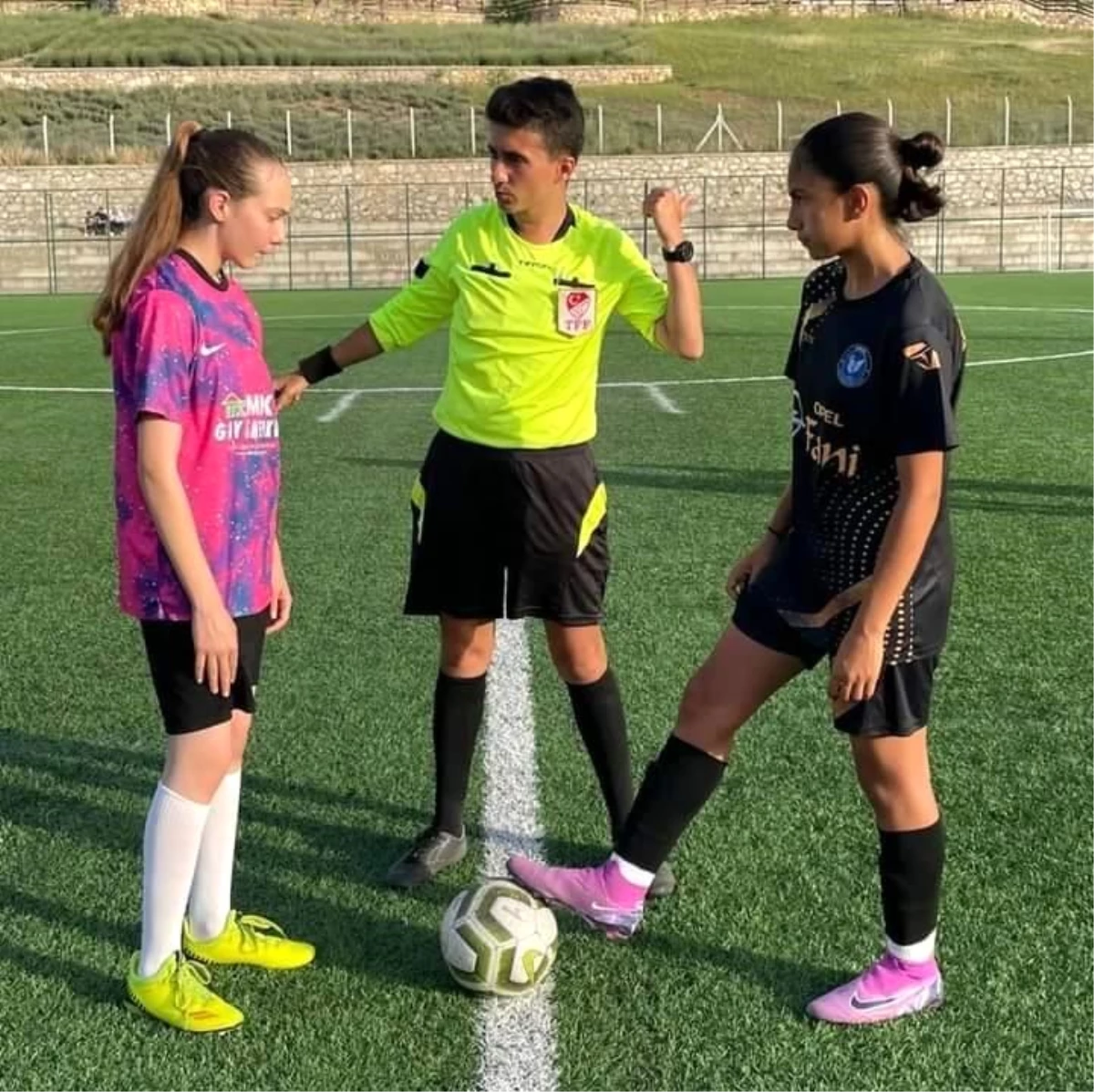Babadağspor U15 Kadın Futbol Takımı Ligde Mücadele Edecek