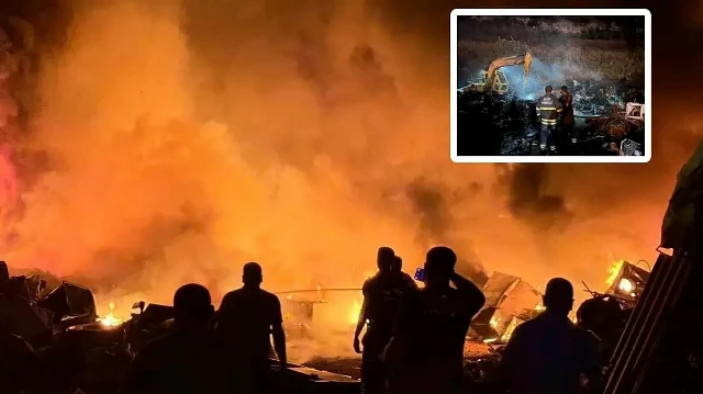 alevlere teslim olan hurdalik alanda cikan yangin geceyi aydinlatti qiOaWZxD