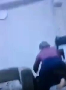 babaannesi 7 yasindaki cocugu darbetti E4K8VDWt