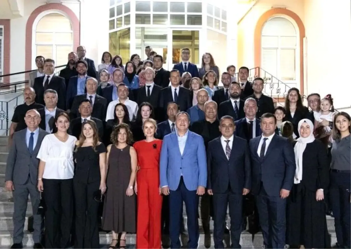 bilecik il emniyet muduru hakan yilmaza veda yemegi pUdhm8qR