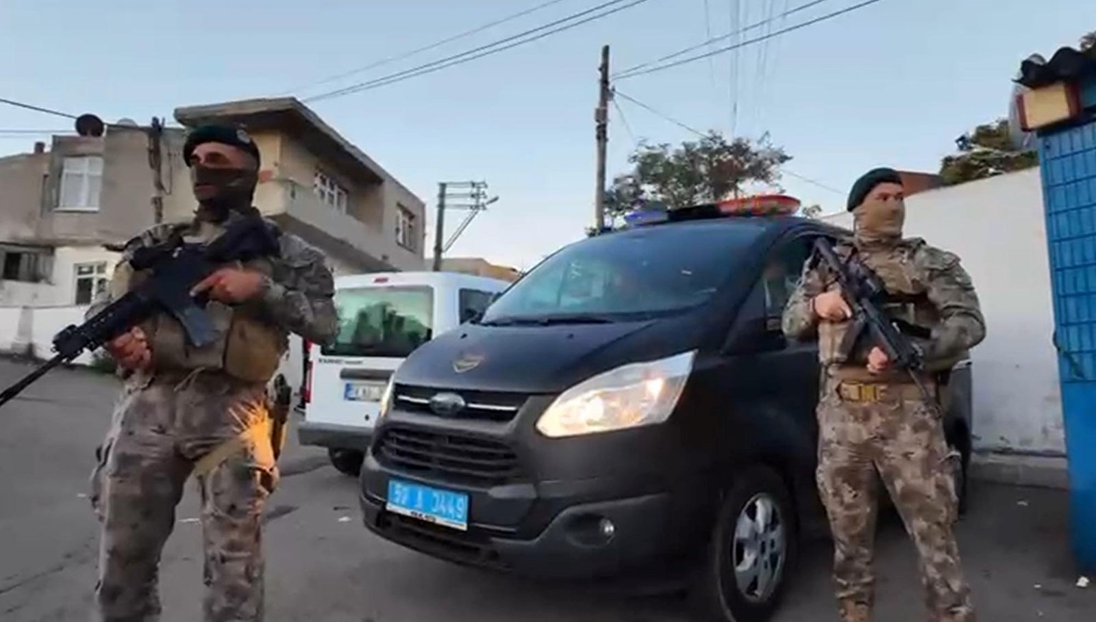 gunaydin operasyonunda 26 gozalti urpGumCb