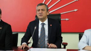 istanbul il baskani ozgur celik gorevden uzaklastirildi chp myk olaganustu toplandi N6I1ENwI