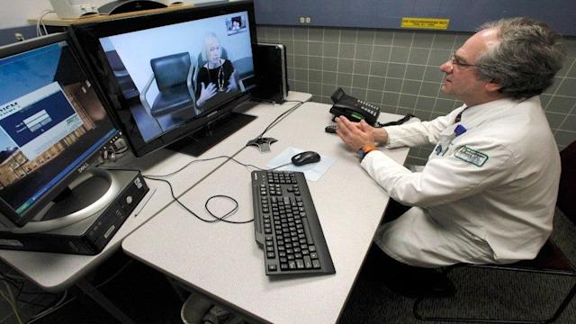 Uzaktan Sağlık Hizmetleri Teletıp Resmi Olarak Başlıyor