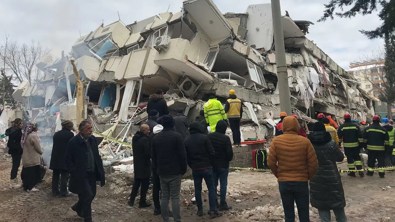 31 kişiye mezar olmuştu: Arı Apartmanı dosyasında 3 yıl 4 ay sonra fezleke