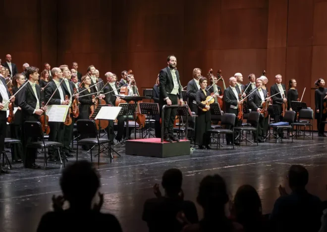 Viyana Senfoni ile doruğa çıkan festival fado konseri ile bitti