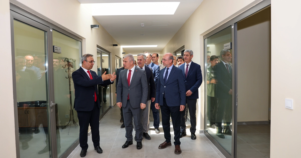 Konyada selcuklunun prestij sppor yatirimi tanitildi AmzC6cvg