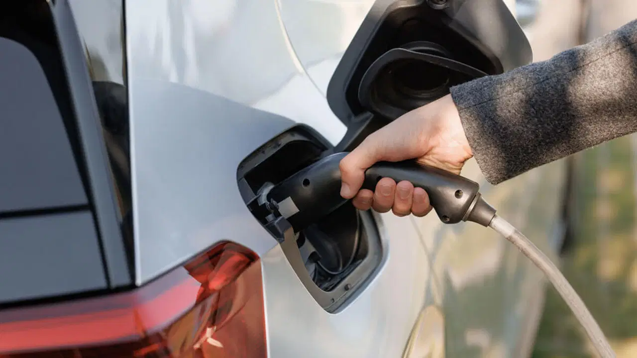 Küresel petrol krizinde Çin formülü: Elektrikli taksiler ve araç paylaşımı… Kuresel petrol krizinde cin formulu elektrikli taksiler ve arac paylasimi 6SSiKO9k