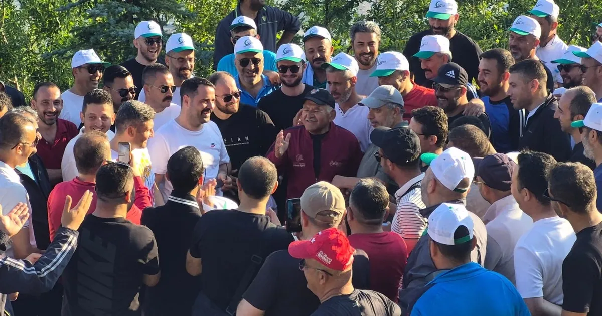 Memduh Büyükkılıç Kayseri Ulaşım’la bir araya geldi Memduh buyukkilic kayseri ulasimla bir araya geldi gjqvBEHs