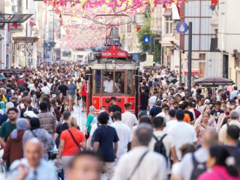 Tasi topragi altin devri bitti mi istanbuldan giden gidene udNdVaKX